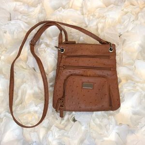 Brown leather crossbody bag